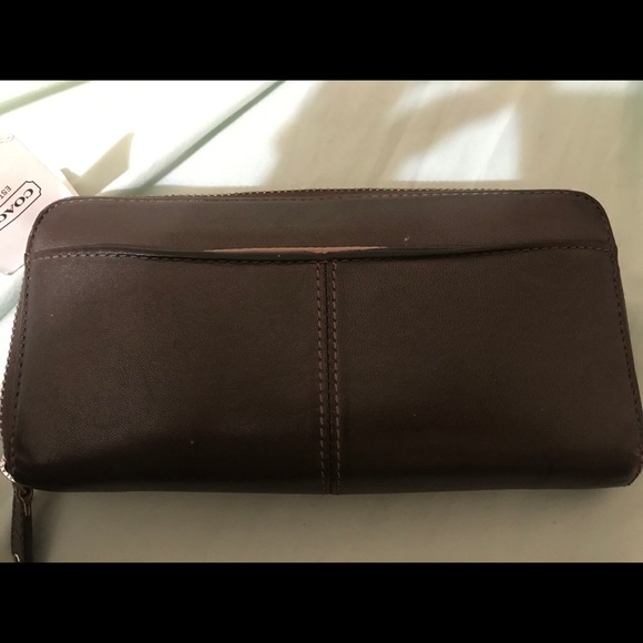 Coach wallet - Picture 2 of 4